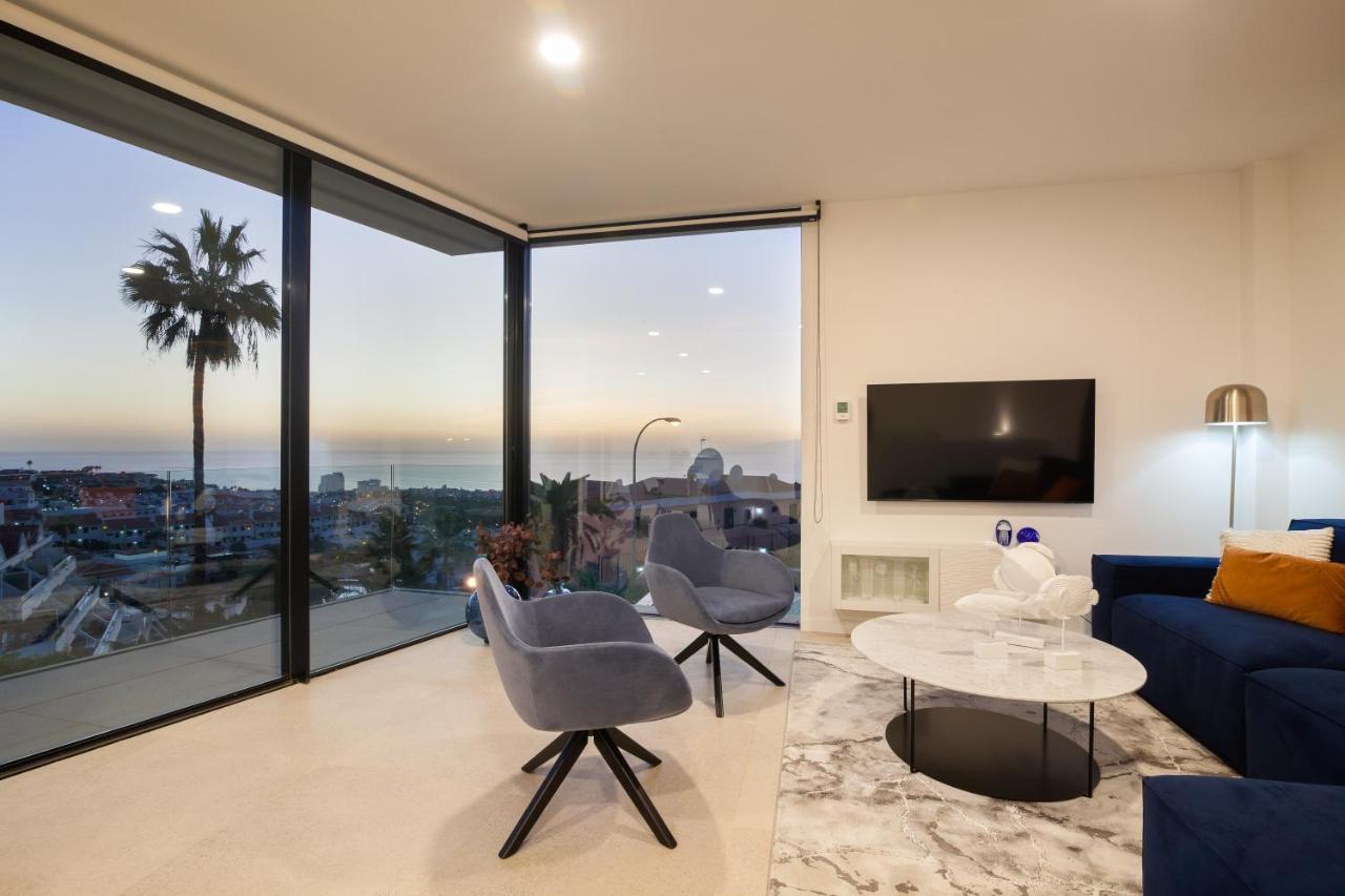 200m² New B With Private, Heated Pool And Amazing Ocean View. Villa *