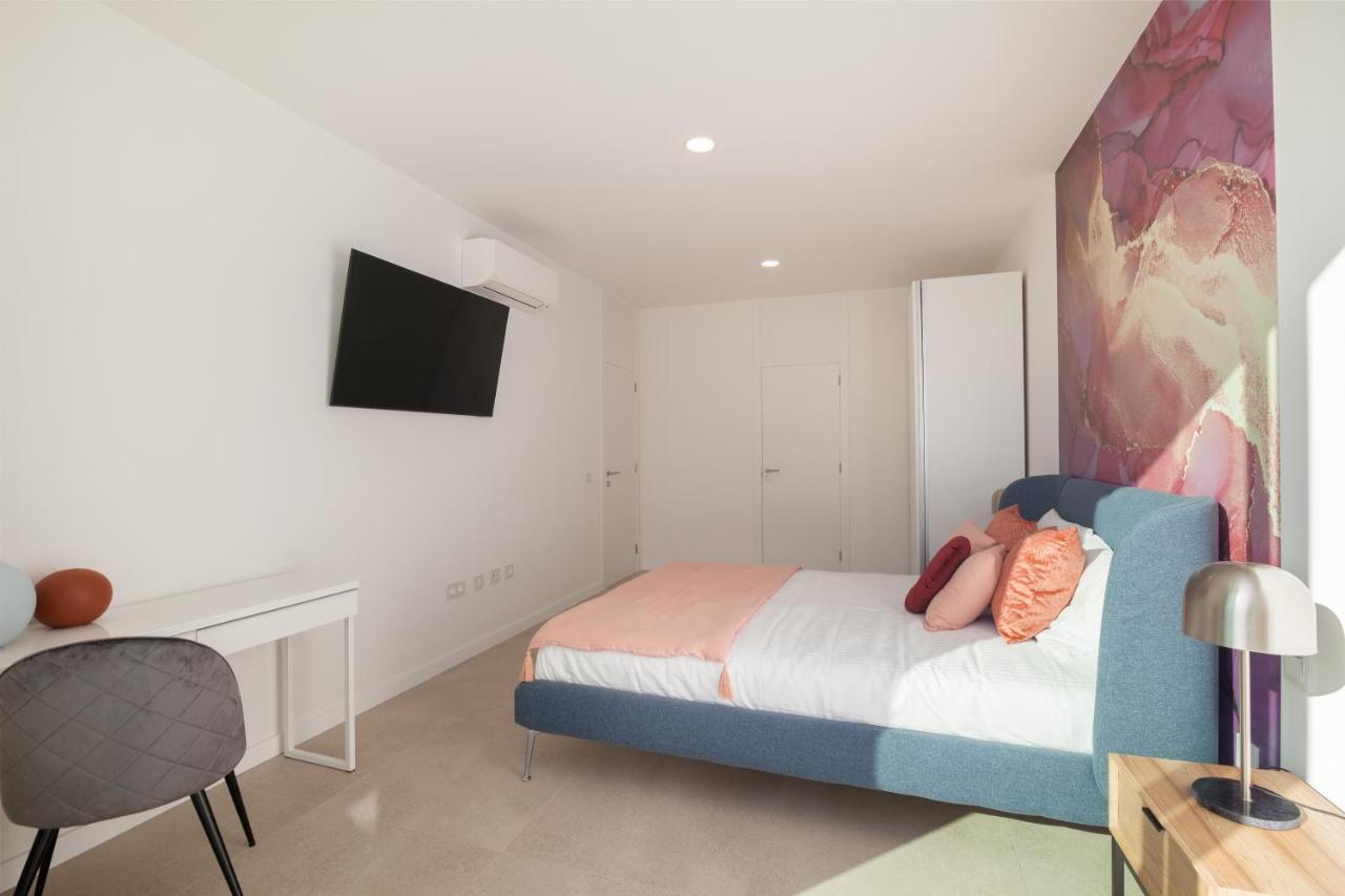200m² New B With Private, Heated Pool And Amazing Ocean View. Costa Adeje (Tenerife)