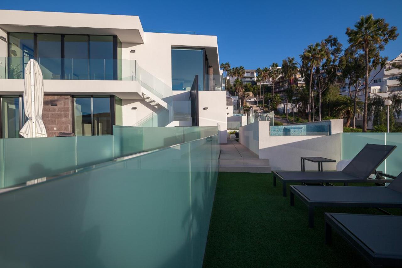 200m² New B With Private, Heated Pool And Amazing Ocean View. Villa